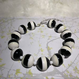 VCLM Black/White Chunky Beaded Necklace